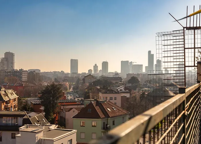 Skyline Rooftop Milano -- New Collection